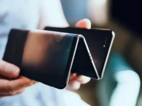 Huawei's new tri-fold Z-shaped smartphone, featuring three screens and advanced folding tech, debuts late 2024.