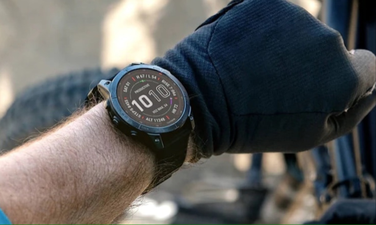 Garmin Fenix 8 Models Appear in French Retailer Listings Pricing and Features Revealed