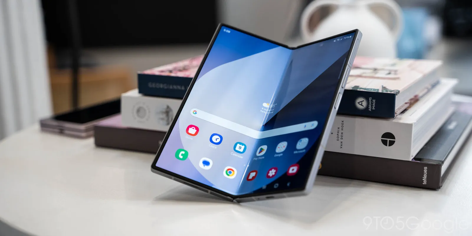 Samsung Offers $300 Credit with Galaxy Z Fold 6 Purchase Amid Trade-In Dilemma