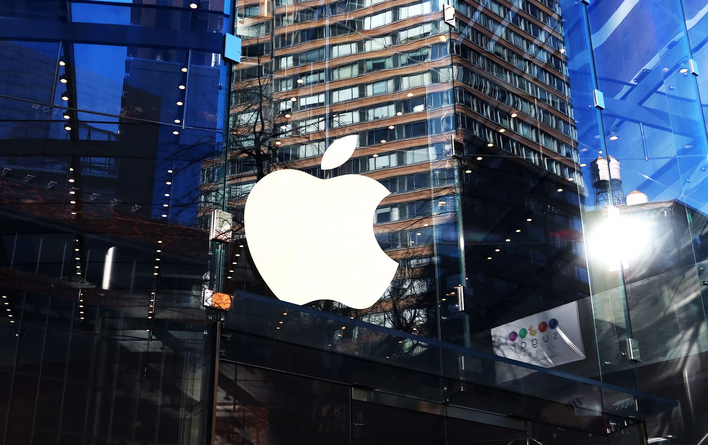 EU Pressures Apple to Open iOS and iPadOS to Competitors Under New Digital Markets Act