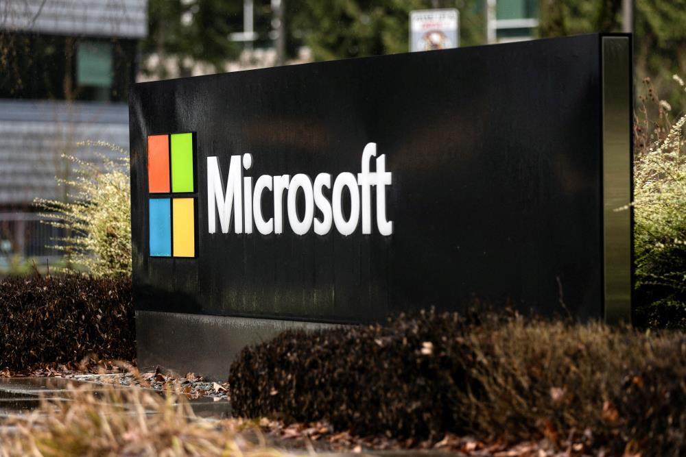 Enhanced Privacy Measures Delay Microsoft’s AI Tool ‘Recall’ Amid Concerns Over User Data Security