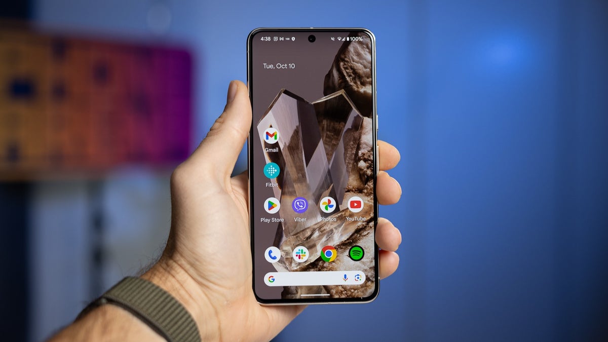 Android 15 Bug Disrupts Back Gesture on Pixel 8 Pro, Temporary Fix Discovered by Users