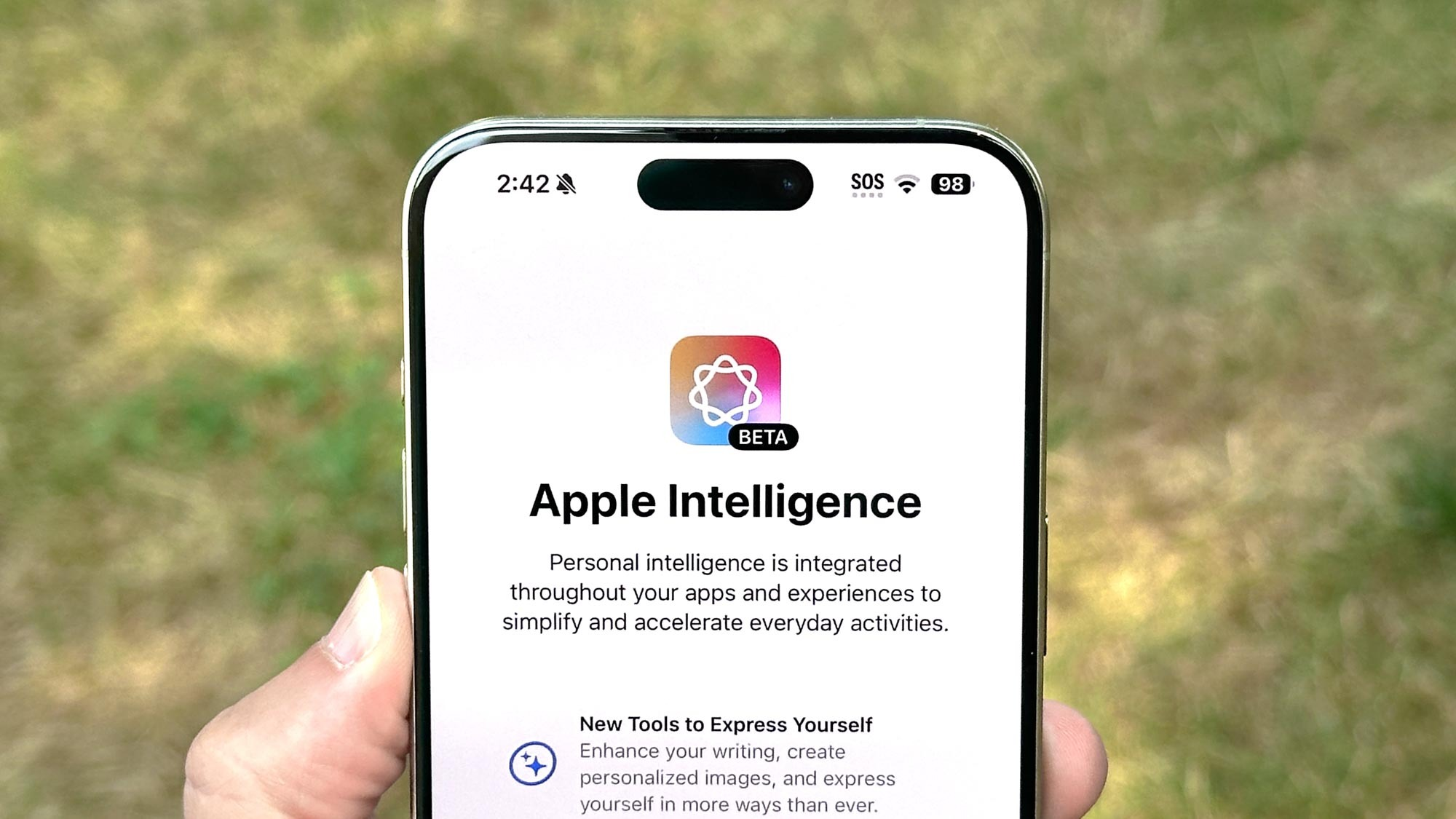 Apple Introduces iOS 18.2 Beta with Customizable Default Apps Menu and New AI Features