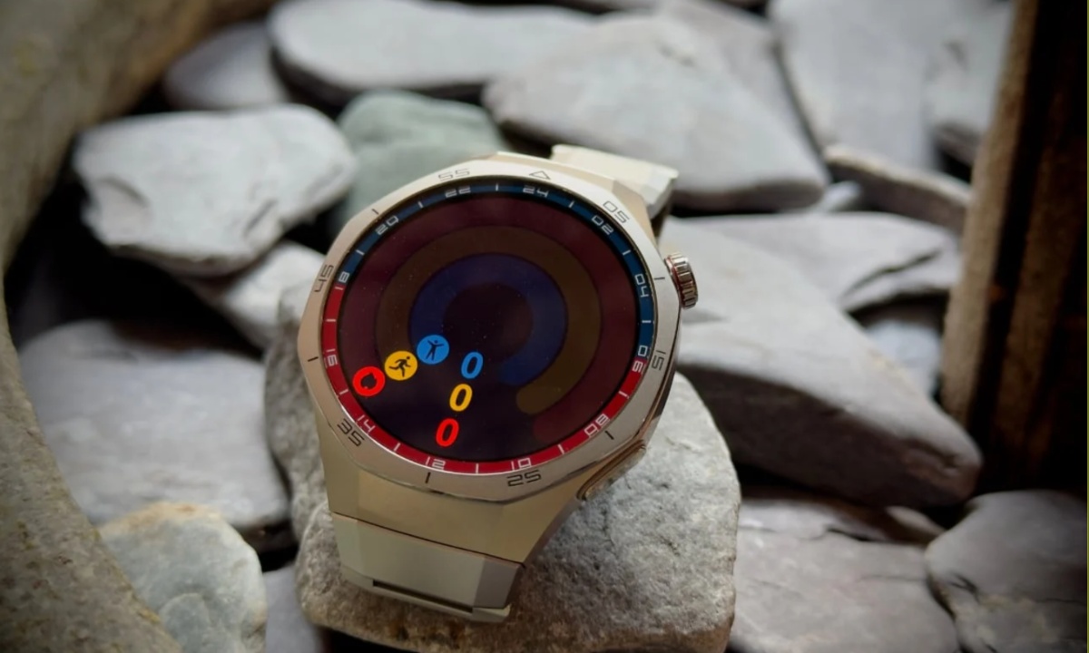 Huawei Watch GT 5 Pro Combines Luxury Design and Impressive Functionality