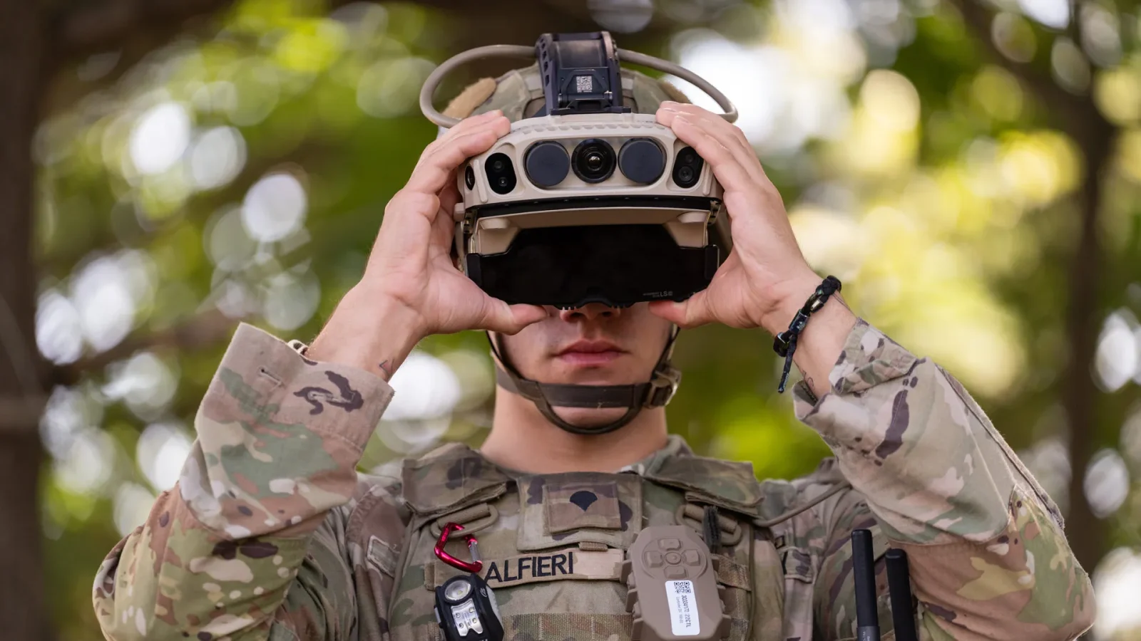 Microsoft Faces Challenges with IVAS Headsets for U.S. Army Amid High Costs and Safety Concerns