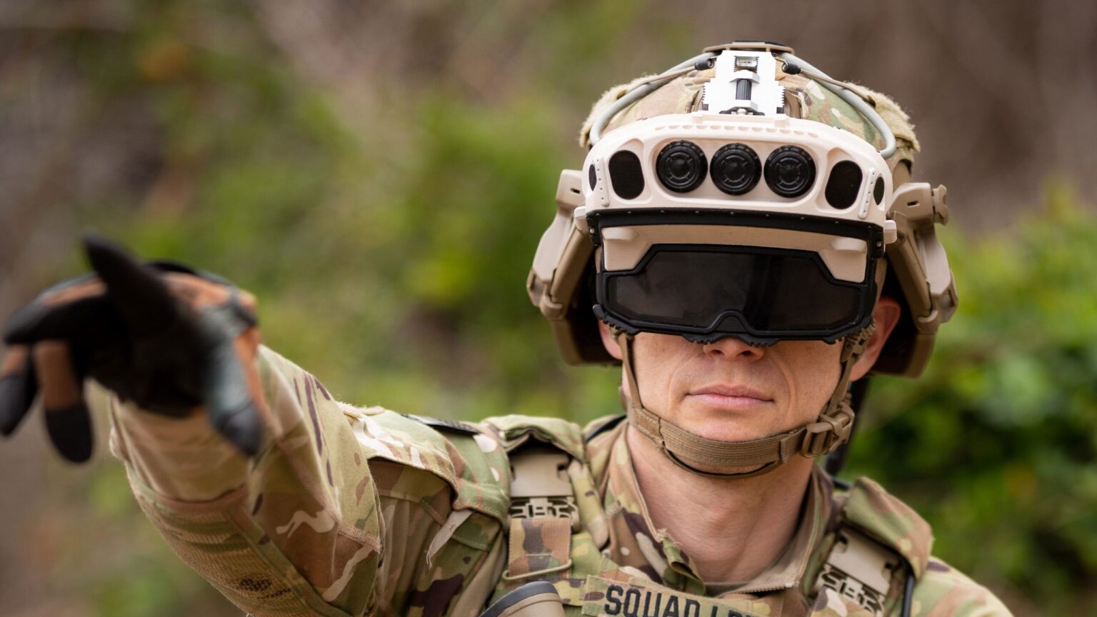 Microsoft Faces Challenges with IVAS Headsets for U.S. Army Amid High Costs and Safety Concerns