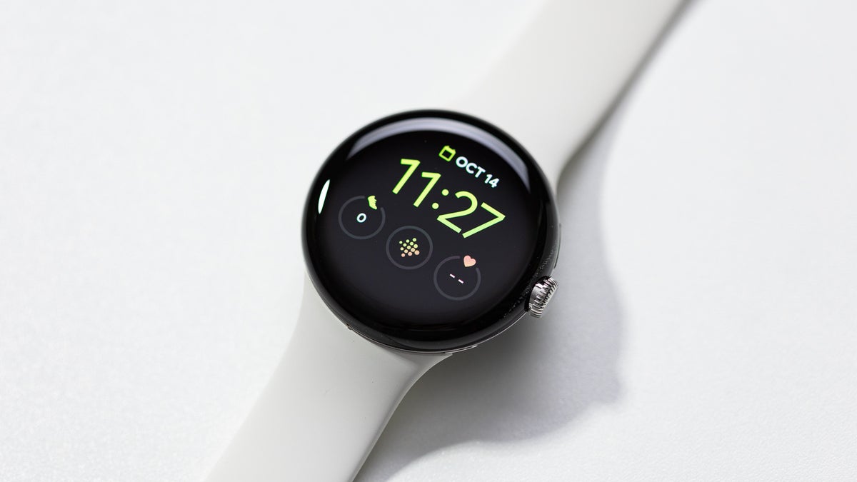 Pixel Watch Users Face Delays as Google Suspends Wear OS 5 Rollout