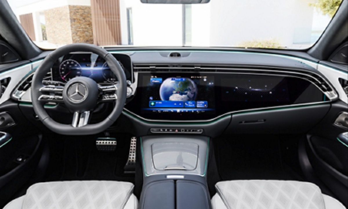 Qualcomm Partners with Li Auto and Mercedes-Benz to Supply Advanced Automotive Chips for AI-Driven Vehicles