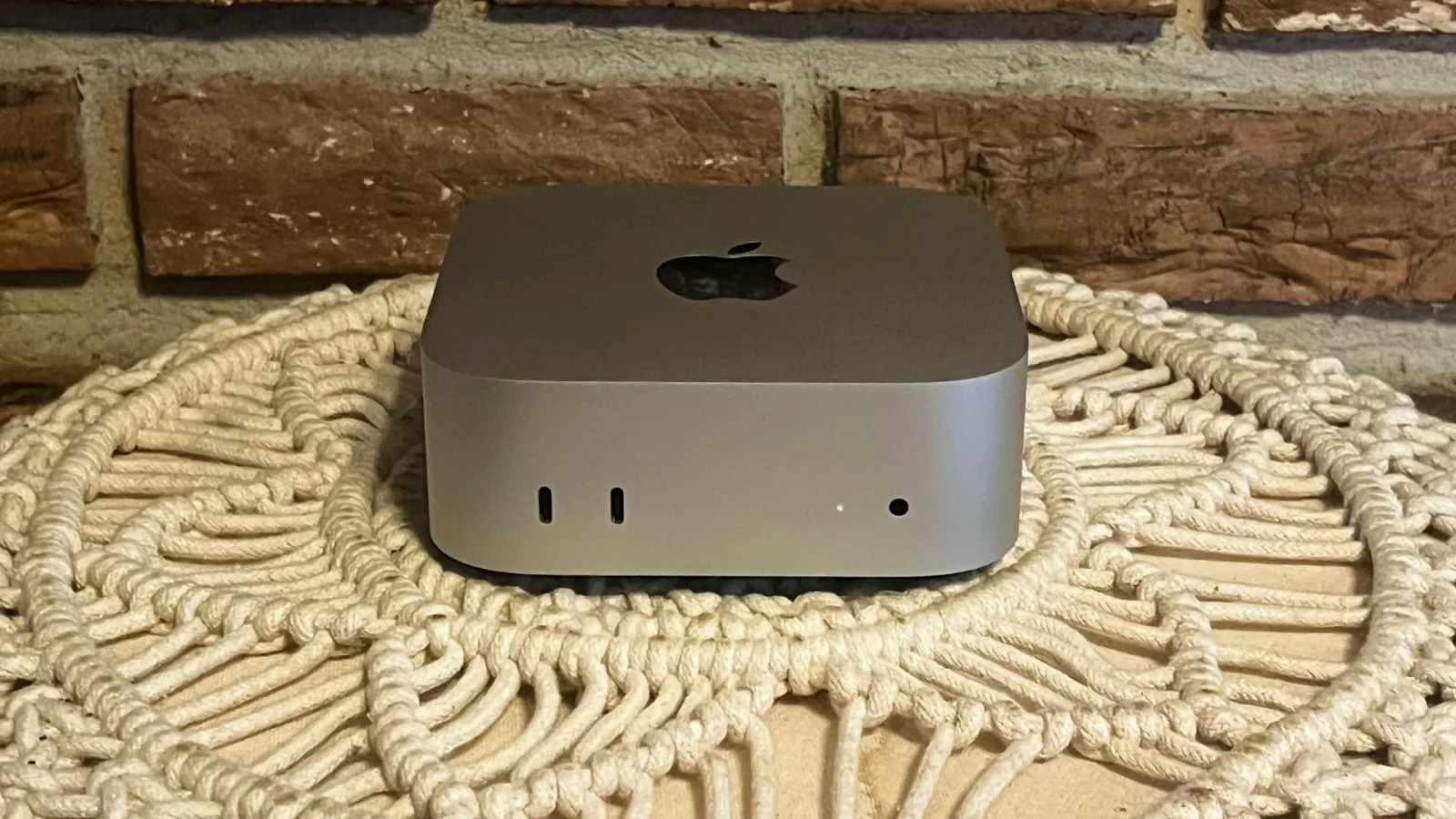 2024 Apple Mac Mini Gains M4 Pro Chip and Faster SSD, But Proprietary Storage Limits Upgrades