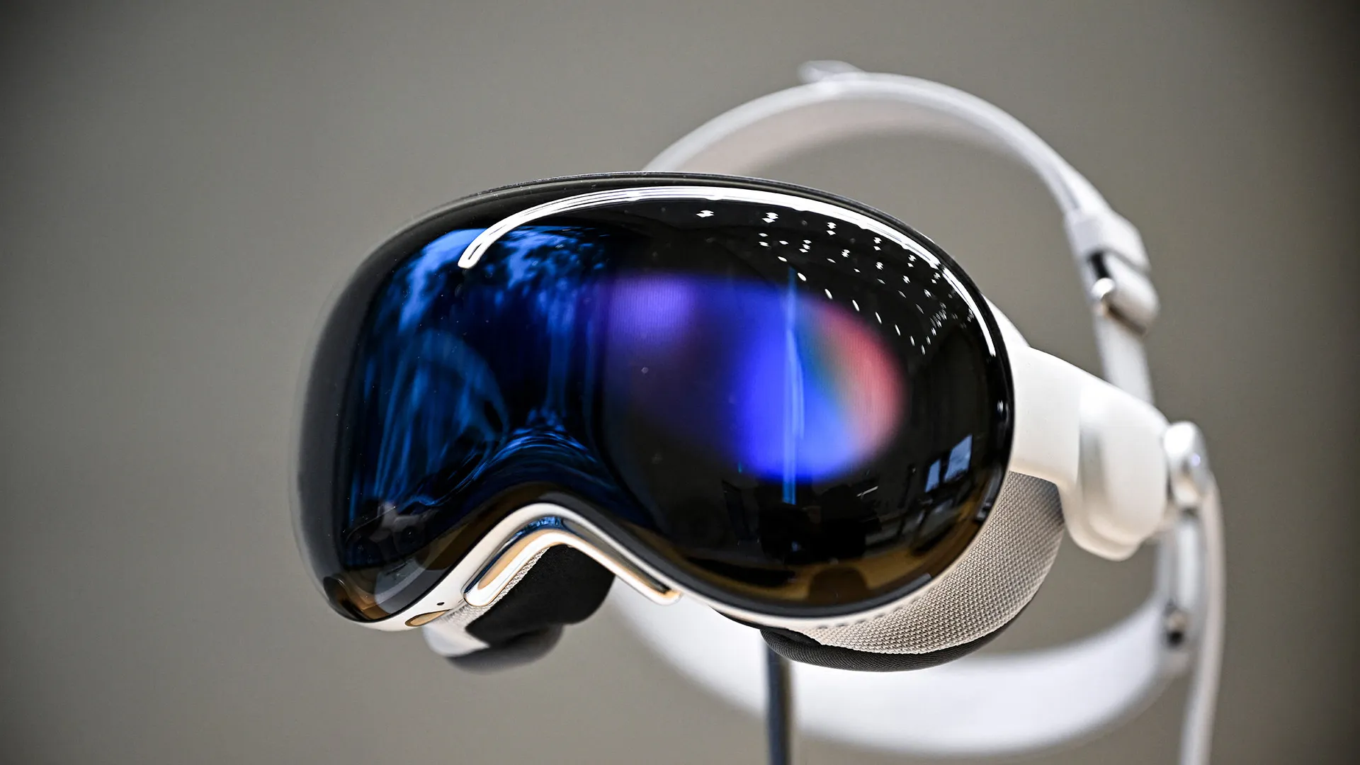 Samsung Set to Launch XR Headset, Aims to Compete with Apple Vision Pro and Meta Quest