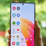 Samsung Limits Customization of Edge Panels with Removal of Downloadable Options in One UI 7