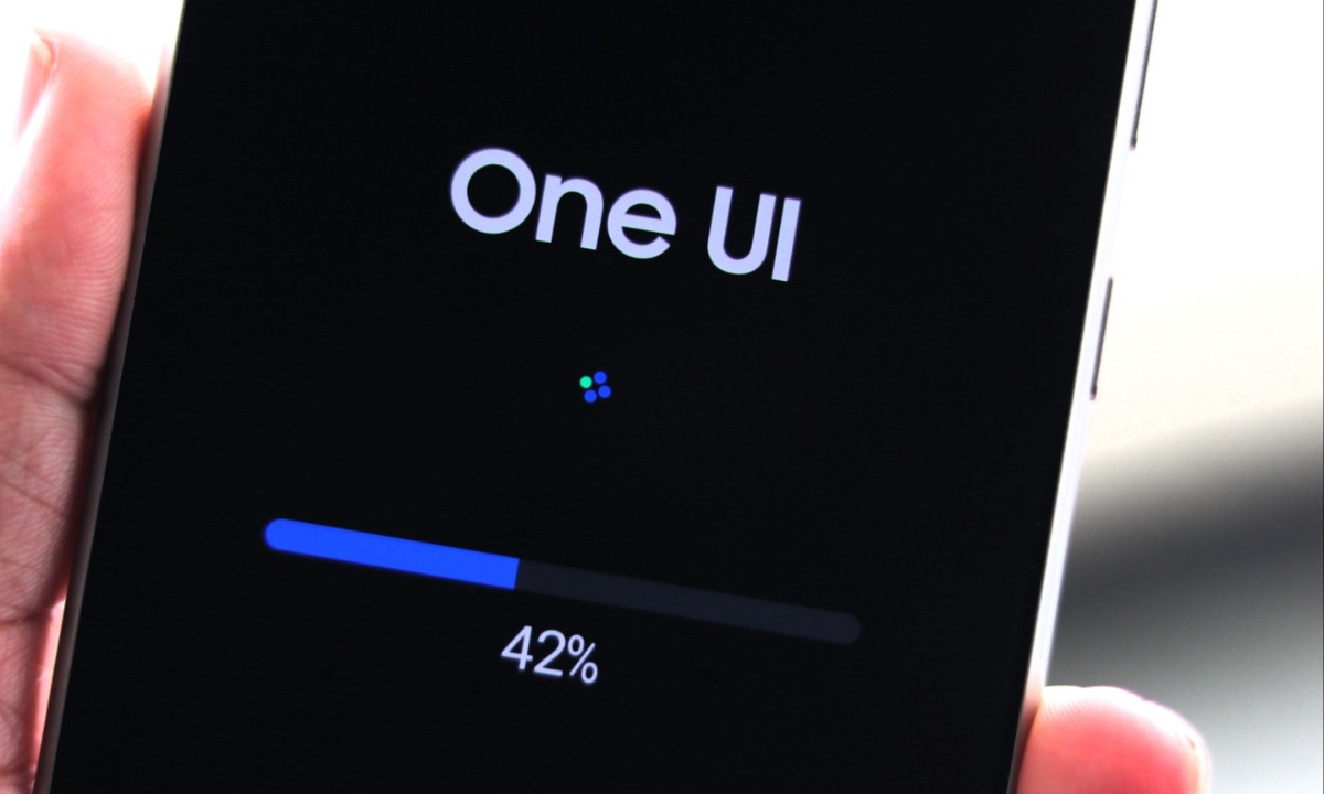 Samsung Rolls Out December 2024 Security Update with Key Patches, One UI 7 Delayed Until 2025